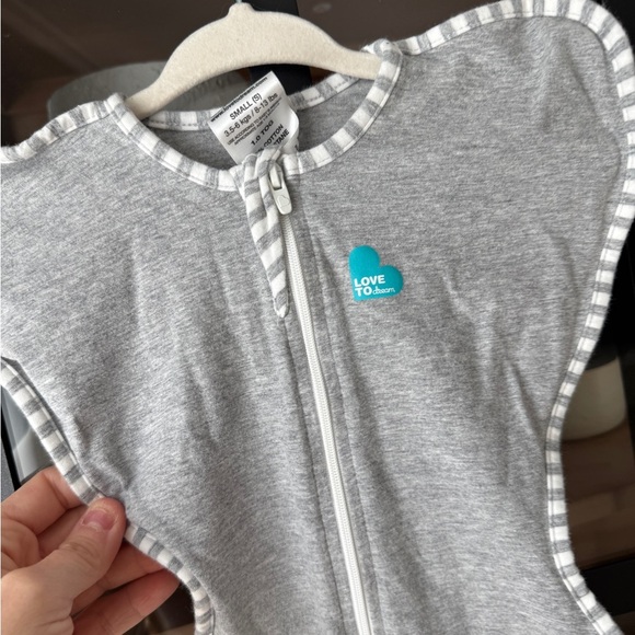 Love To Dream swaddle baby sleep sack arms up newborn size small grey unisex - Picture 3 of 6